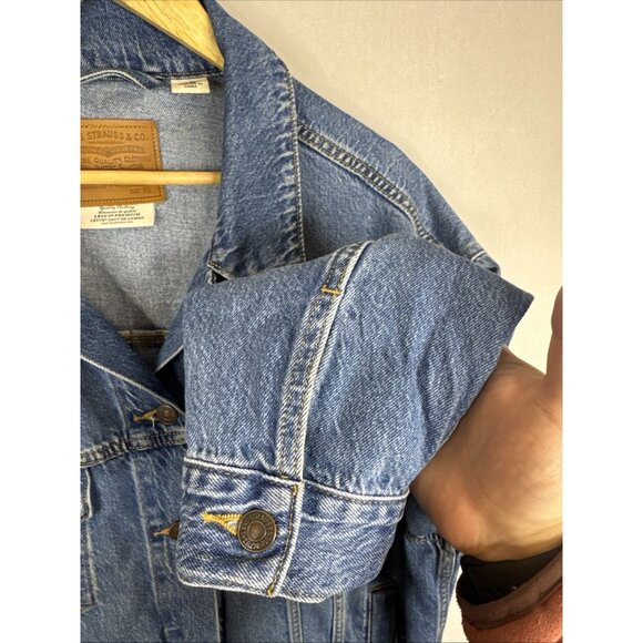 Levi’s Premium XL Denim Trucker Jacket Men’s Blue Lyocell Blend Relaxed Fit - Picture 2 of 9